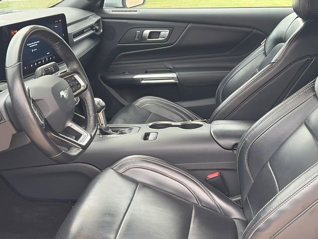 Used 2024 Ford Mustang Premium image 14