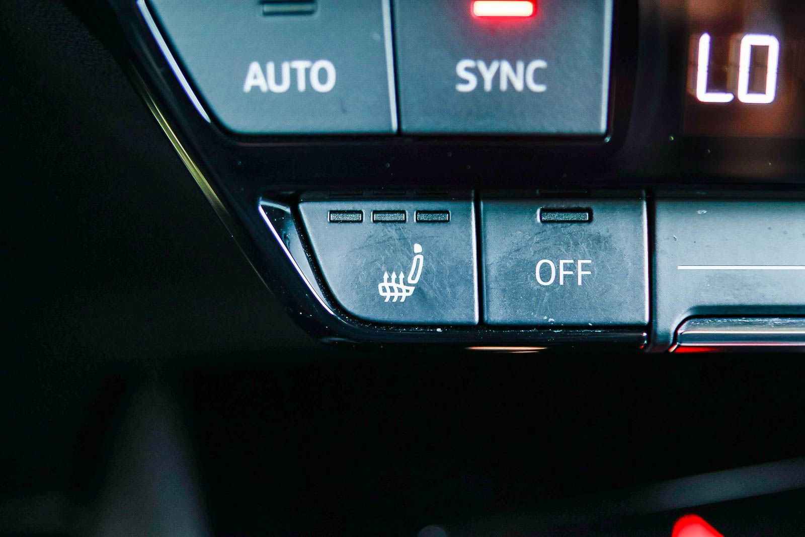 Certified 2023 Audi Q4 e-tron Prestige w/ 20" Wheel Package image 29