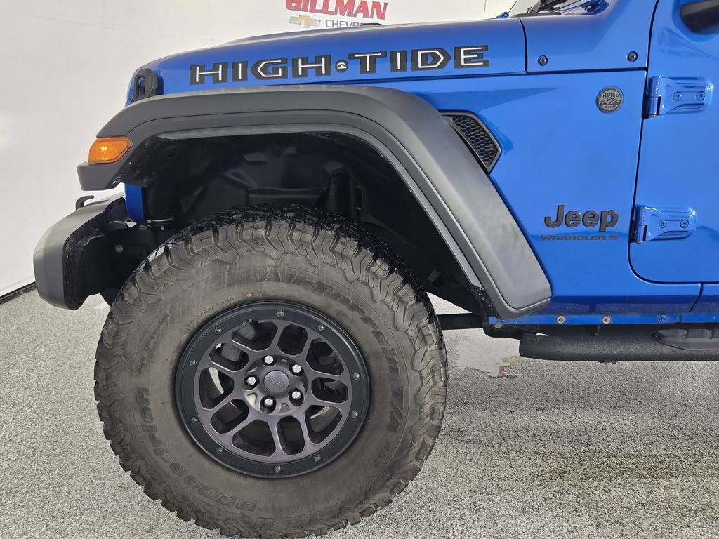 Used 2023 Jeep Wrangler Unlimited Sport image 9