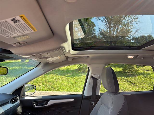 Certified 2022 Ford Escape SE w/ Convenience Package AWD/4WD image 15
