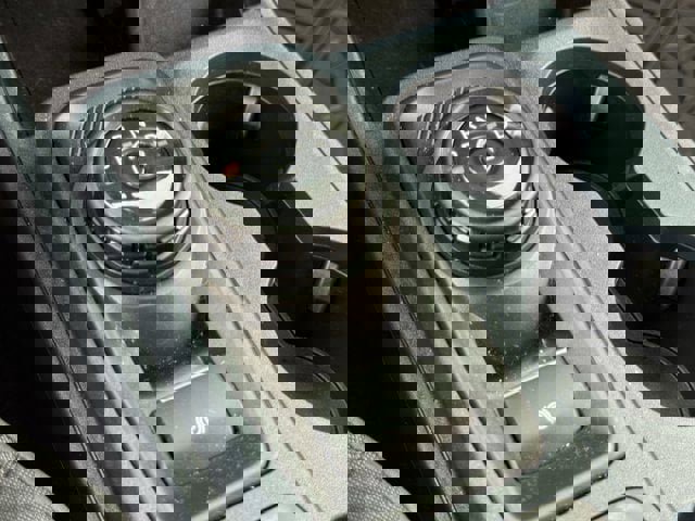 Used 2025 Ford Maverick XL w/ Equipment Group 102A AWD/4WD image 21