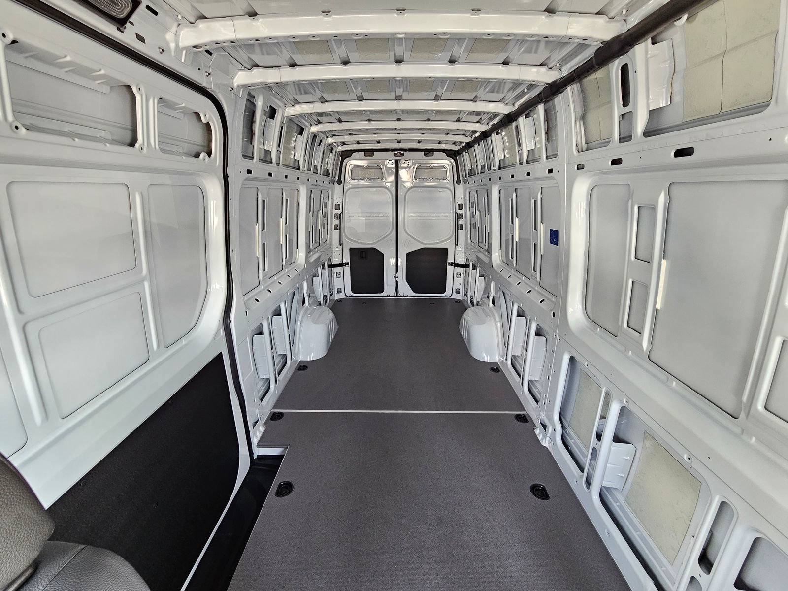 New 2025 Mercedes-Benz Sprinter 2500 image 29