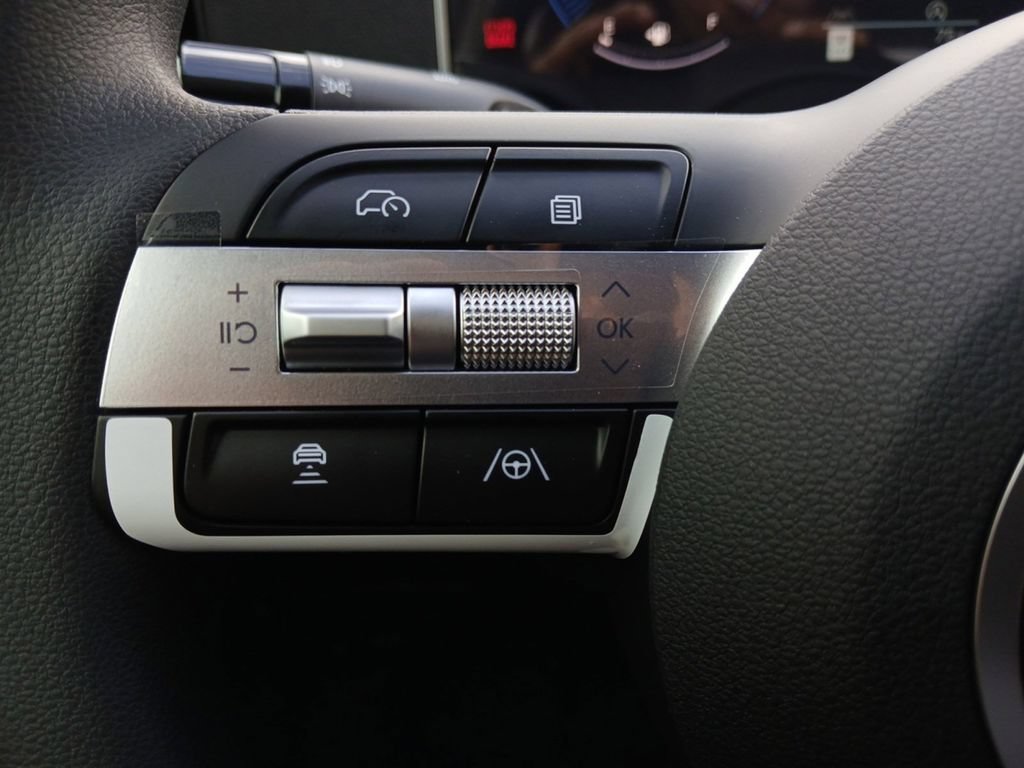 New 2026 Hyundai Tucson SEL FWD image 17
