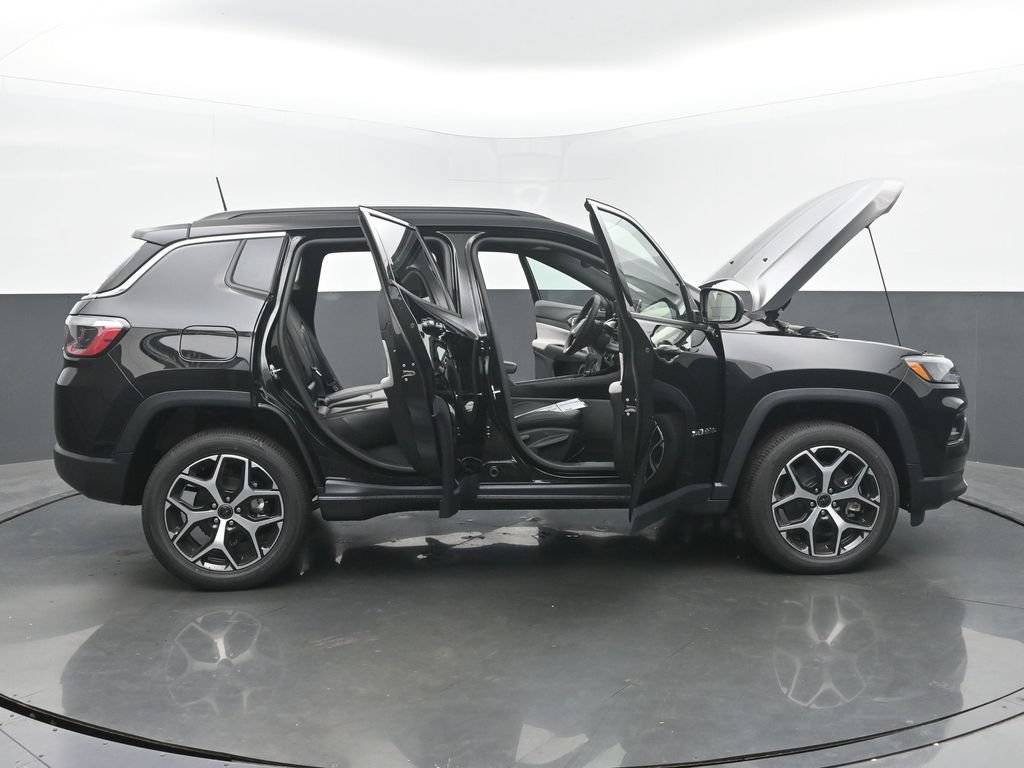New 2026 Jeep Compass Limited w/ Sun, Sound & Navigation Group AWD/4WD image 55