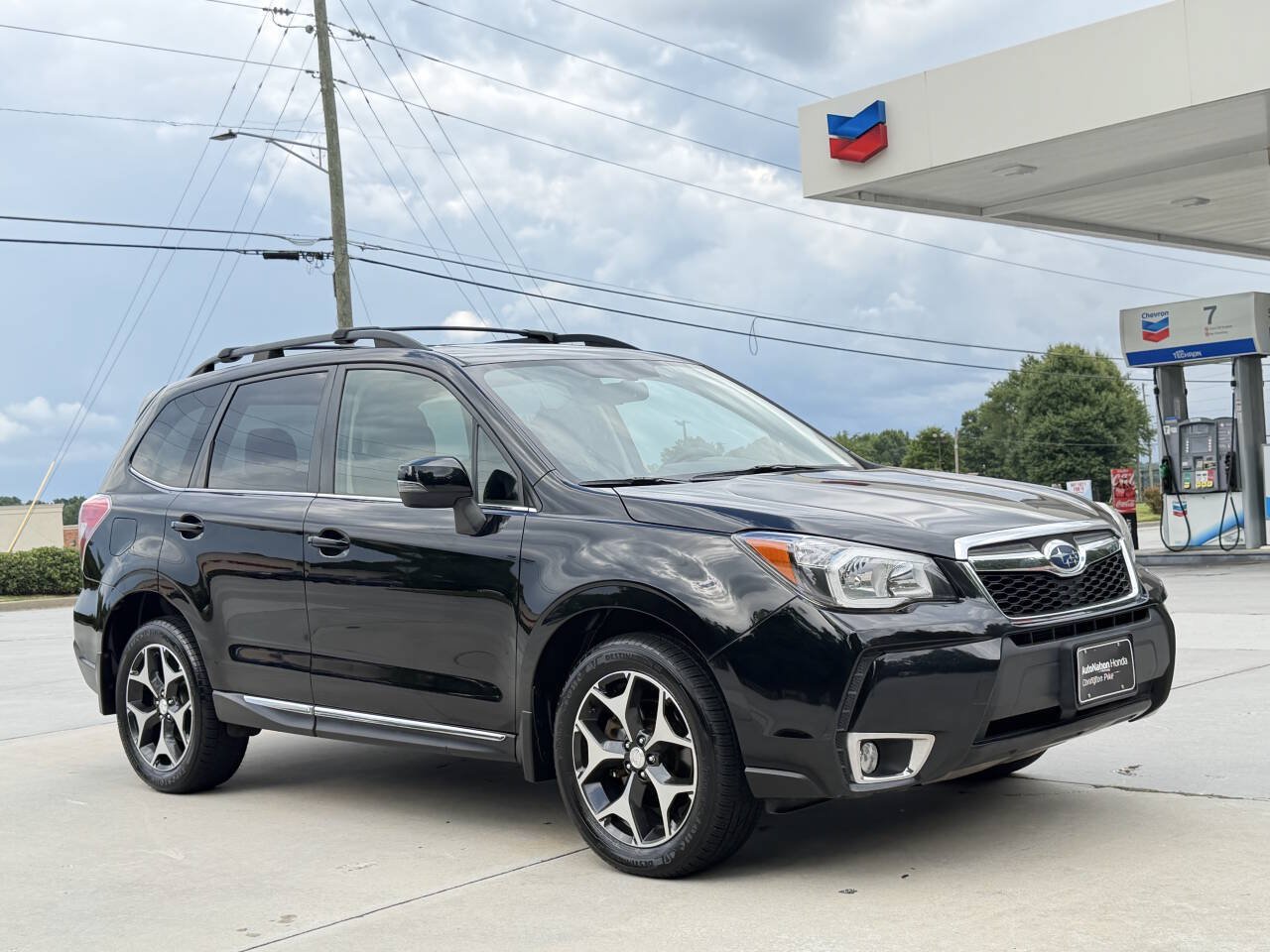 Used 2016 Subaru Forester 2.0XT Touring AWD/4WD image 3