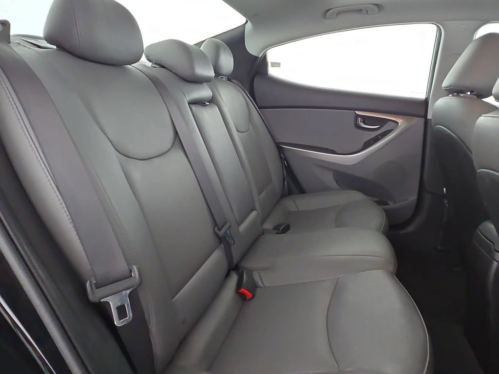 Used 2013 Hyundai Elantra Limited FWD image 29