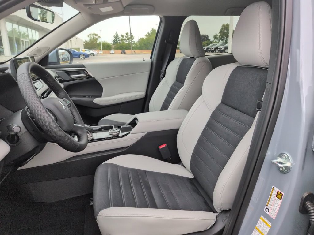 New 2026 Mitsubishi Outlander SE AWD/4WD image 20