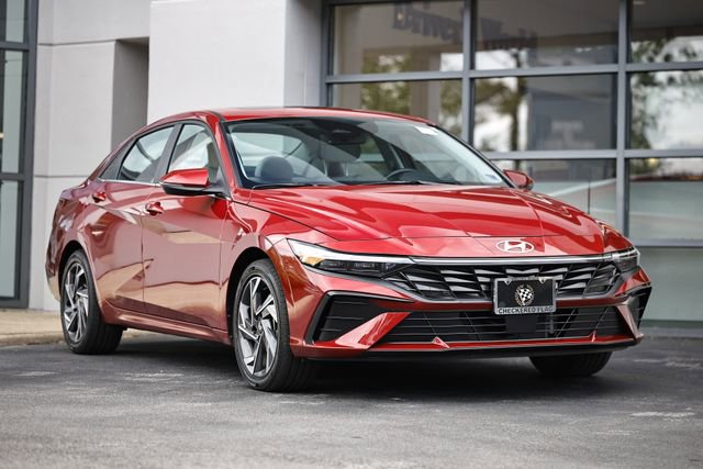 Certified 2025 Hyundai Elantra Limited
