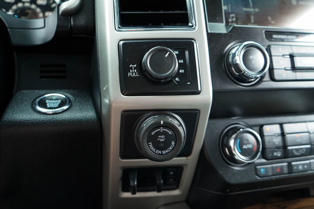 Used 2019 Ford F150 Lariat AWD/4WD image 28