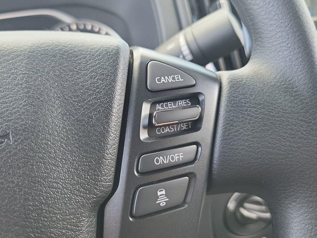 New 2026 Nissan Frontier SV w/ Tow Package image 6