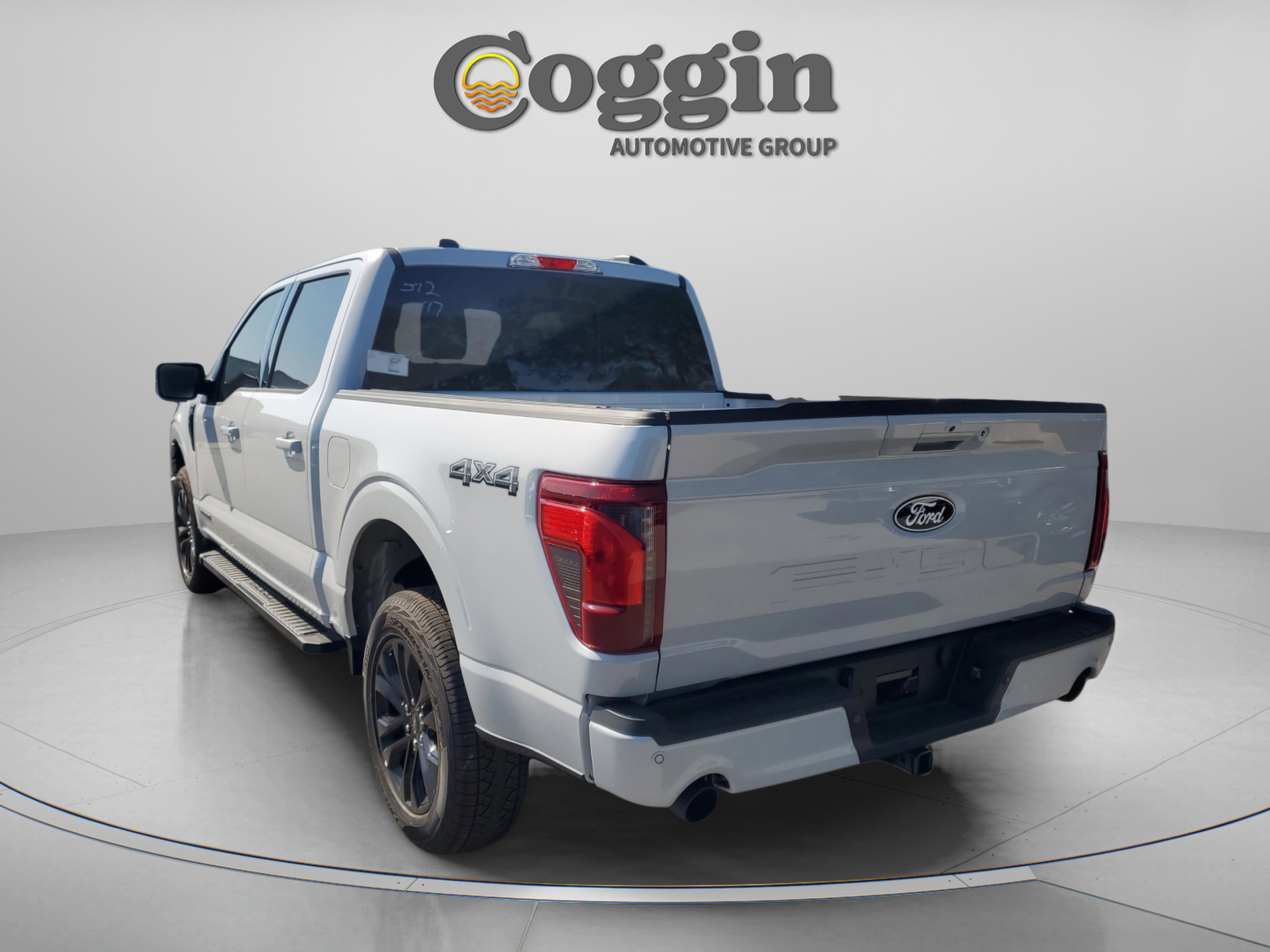 New 2025 Ford F150 XLT w/ Equipment Group 302A MID image 2