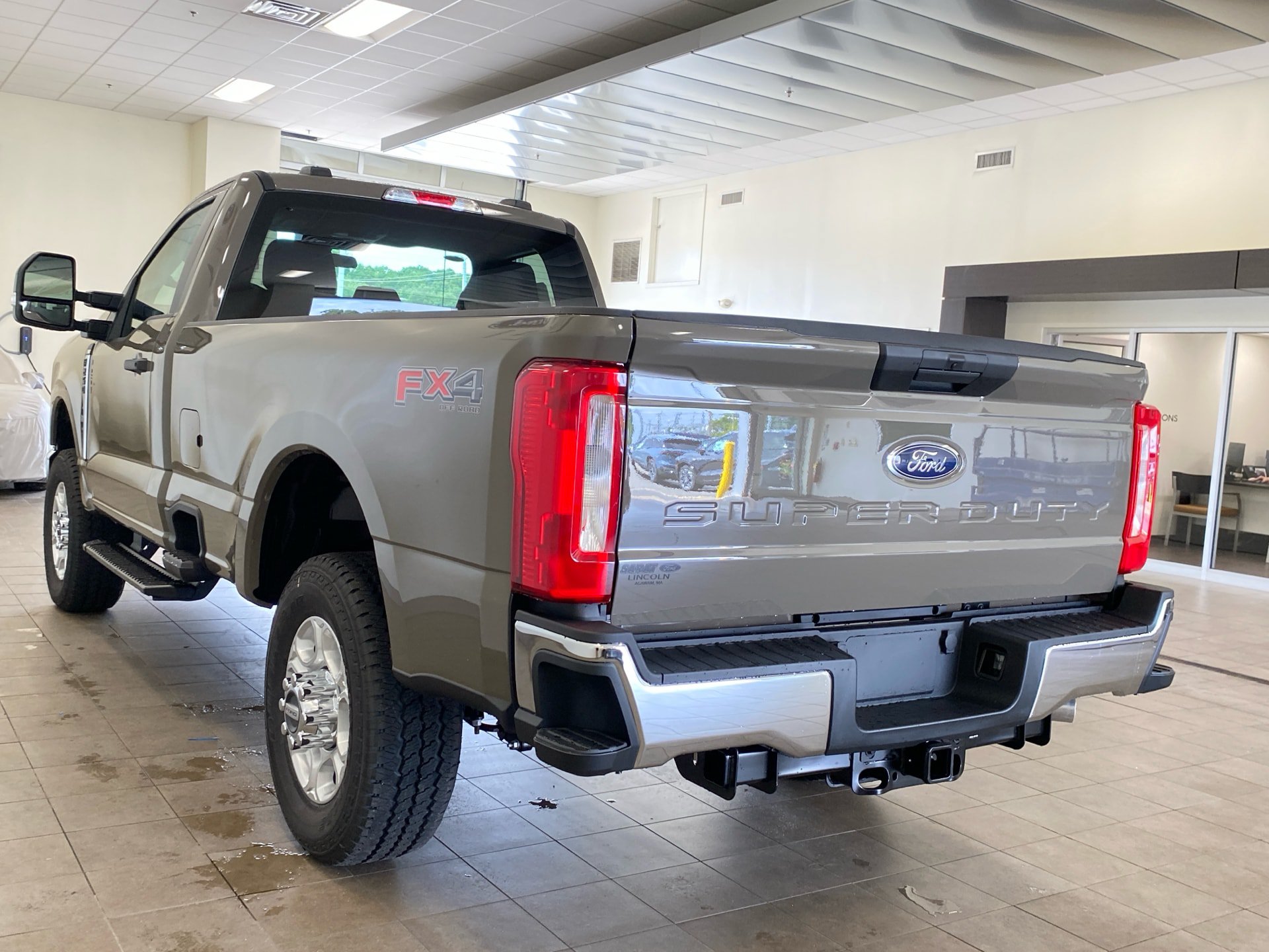 New 2026 Ford F250 XLT w/ FX4 Off-Road Package AWD/4WD image 5