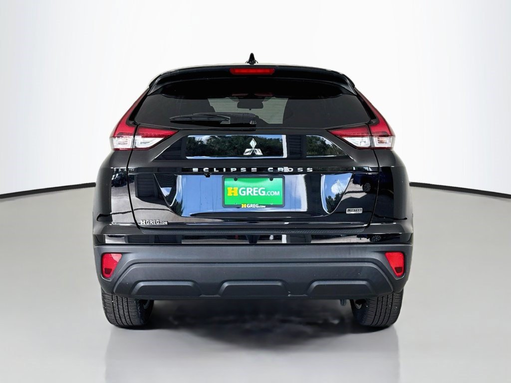 Used 2024 Mitsubishi Eclipse Cross LE AWD/4WD image 8