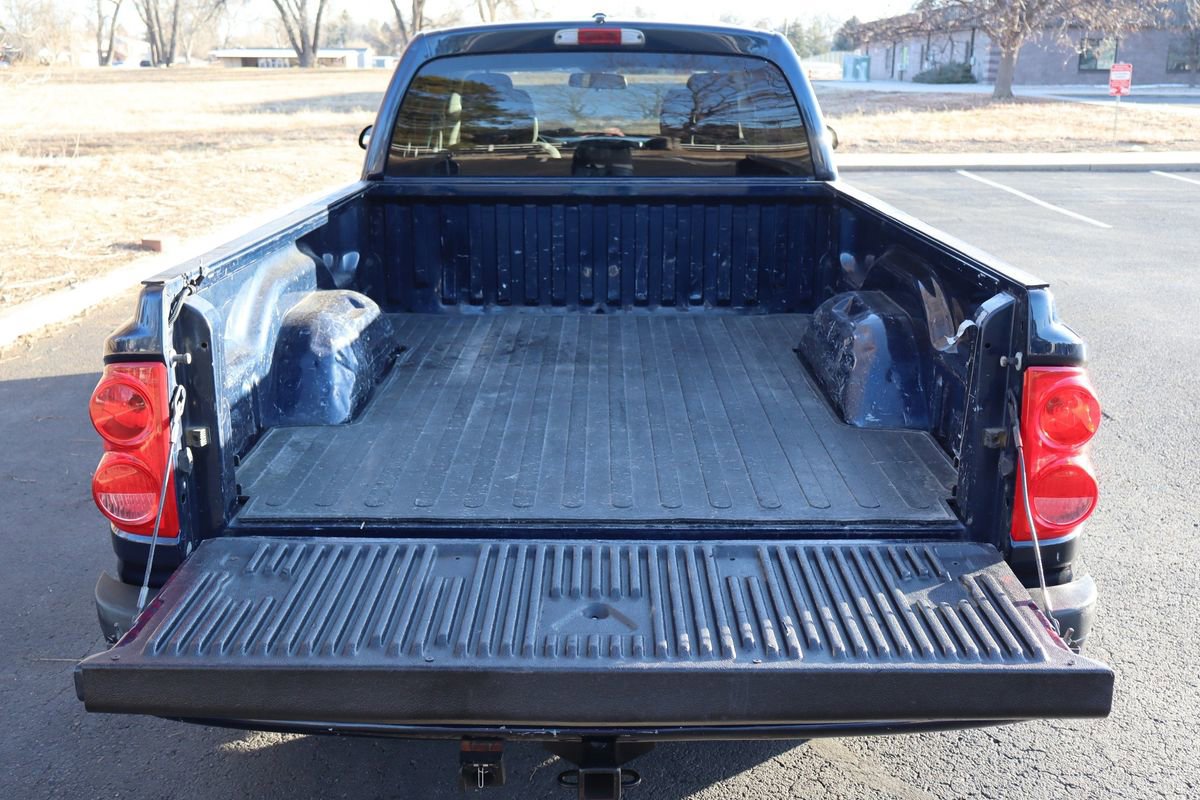 Used 2007 Dodge Dakota SLT image 14
