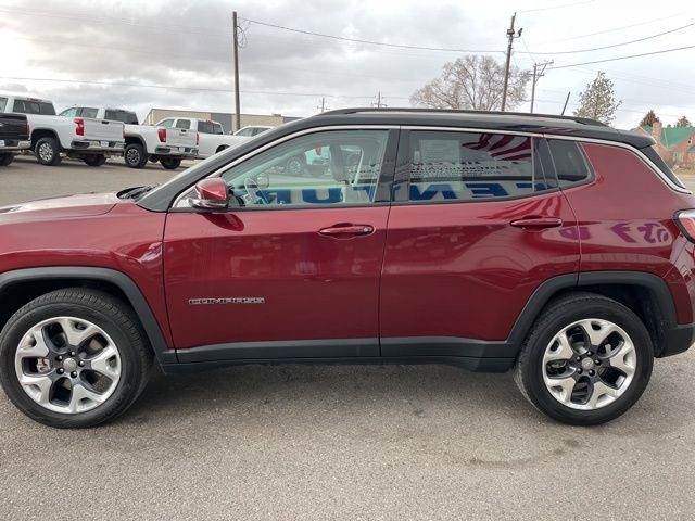 Used 2021 Jeep Compass Limited w/ Sun and Sound Group AWD/4WD image 9