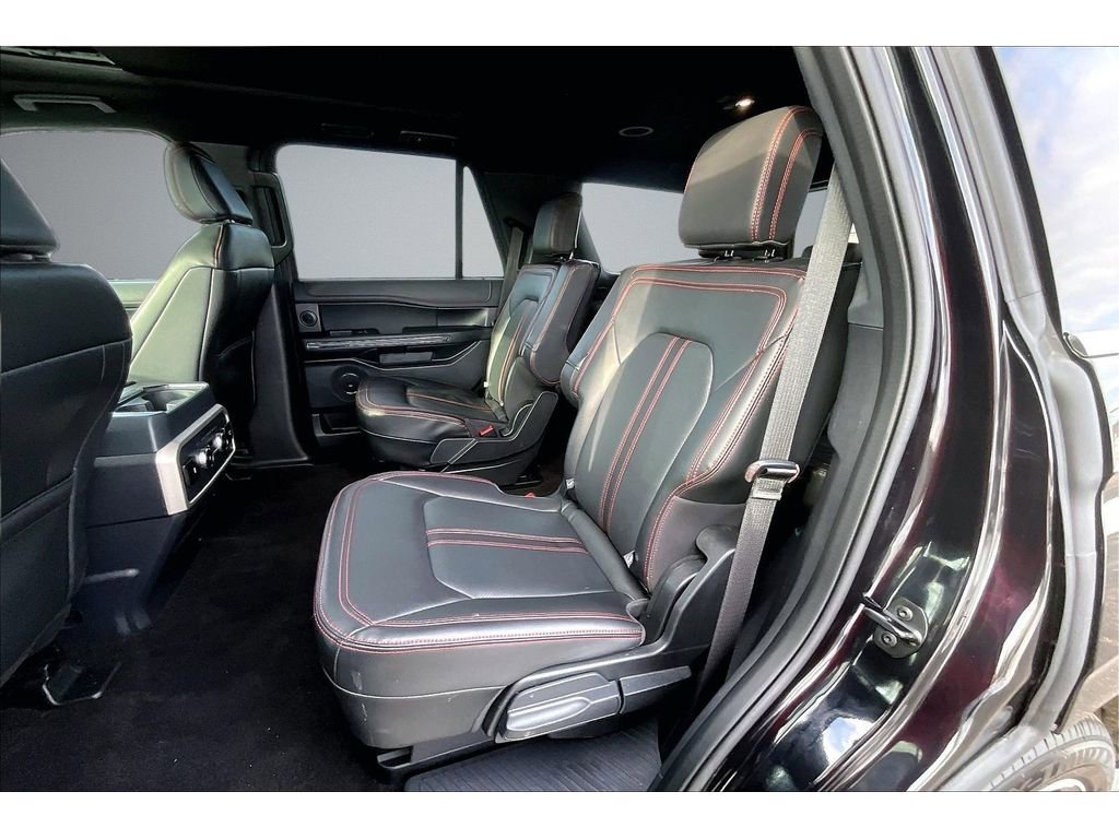 Used 2022 Ford Expedition Limited AWD/4WD image 28