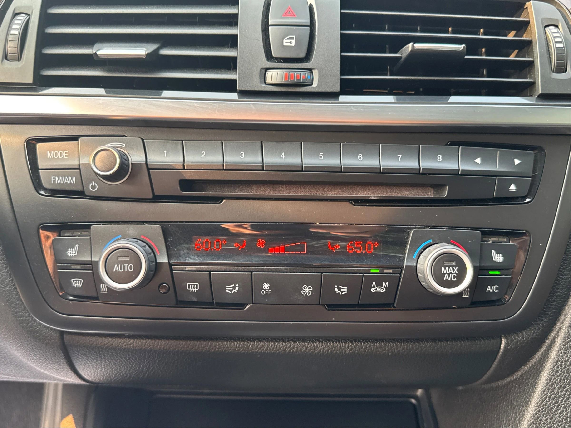 Used 2015 BMW 328i xDrive Wagon w/ Premium Package image 29