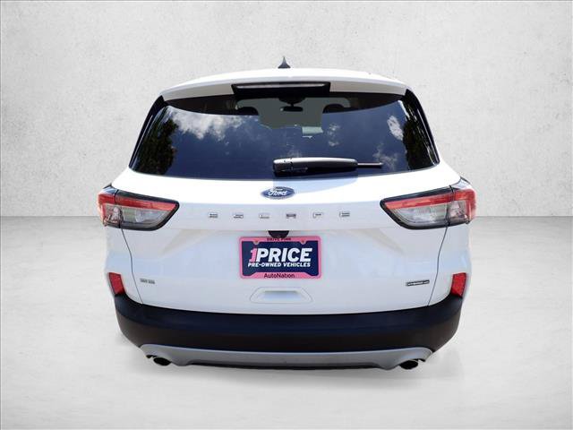 Used 2022 Ford Escape SE w/ Cold Weather Package AWD/4WD image 3