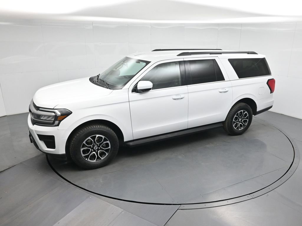 Used 2024 Ford Expedition Max XLT image 46