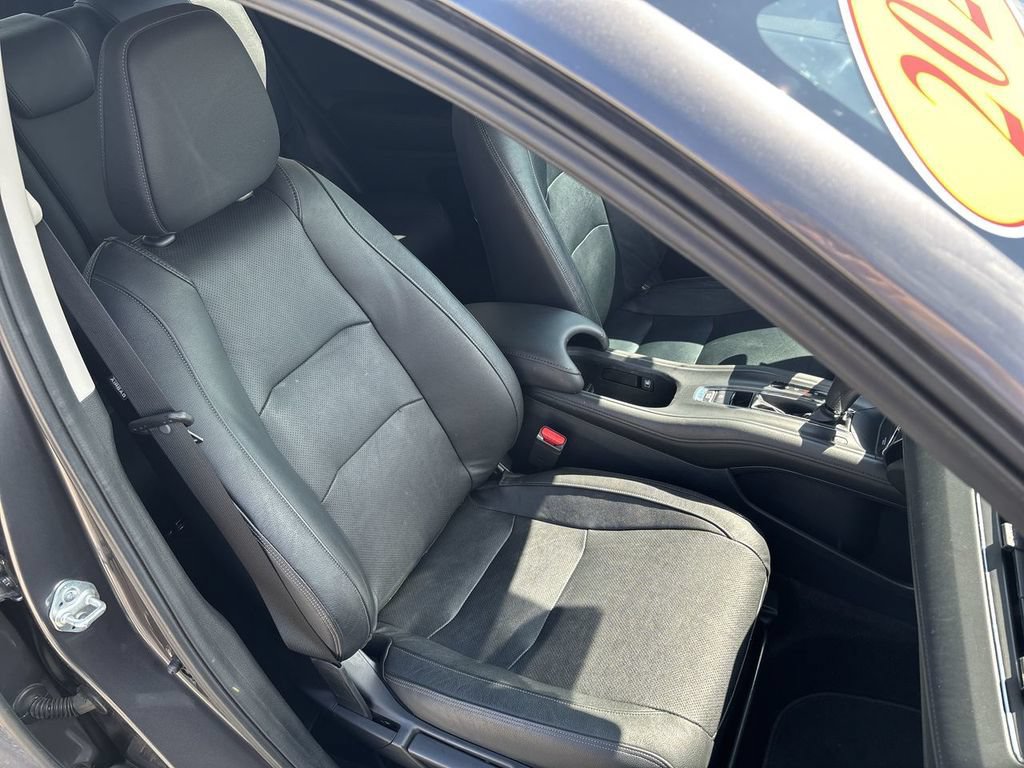 Used 2021 Honda HR-V EX-L image 32