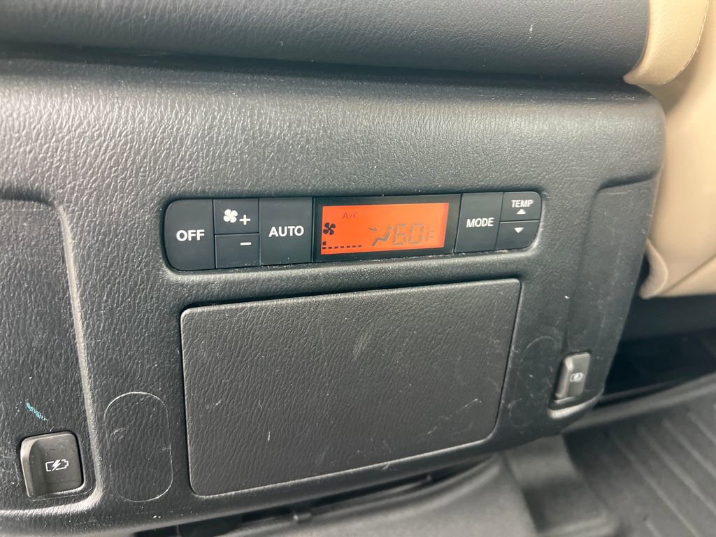 Used 2020 Nissan Armada SL w/ Premium Package image 35