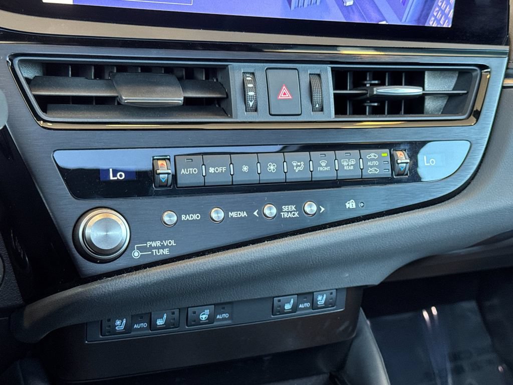 Used 2025 Lexus ES 350 w/ Premium Package FWD image 26