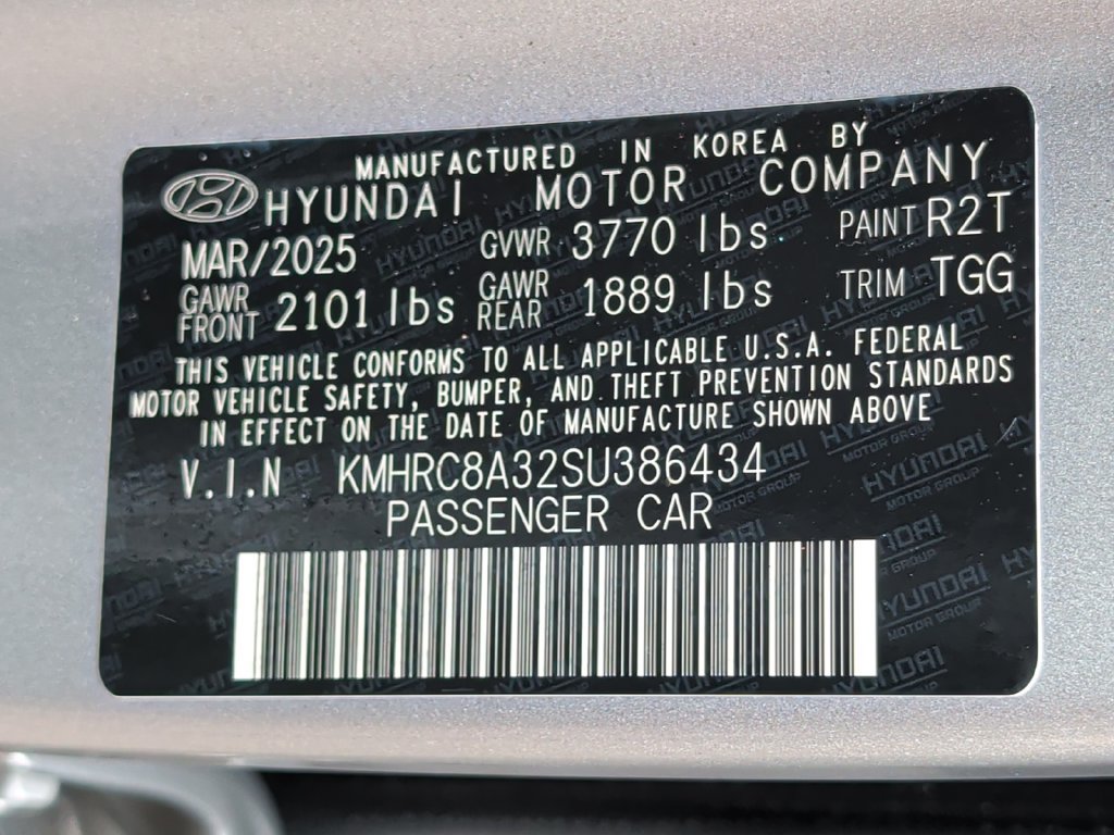 Used 2025 Hyundai Venue SEL FWD image 40