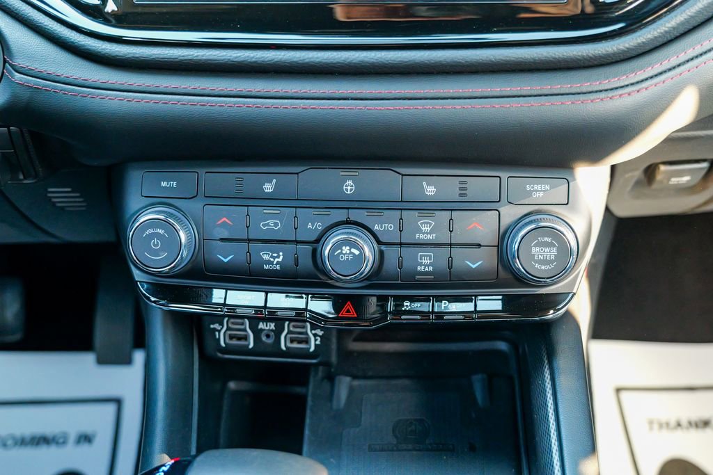 Used 2022 Dodge Durango R/T w/ Blacktop Package image 51