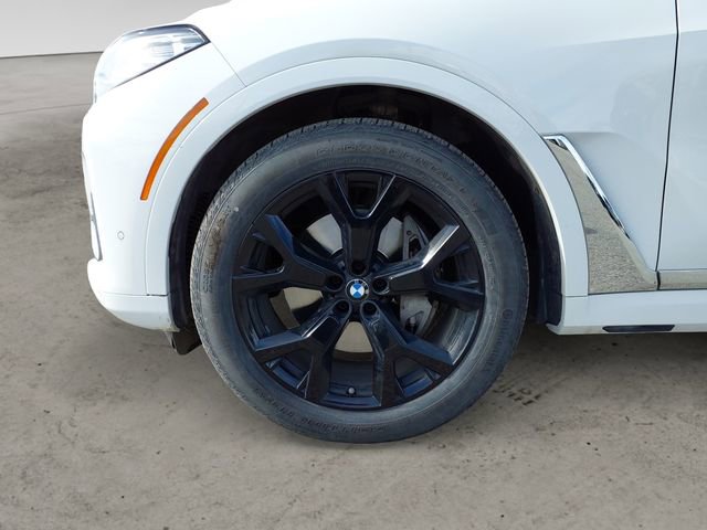 Used 2022 BMW X7 xDrive40i w/ Premium Package AWD/4WD image 14