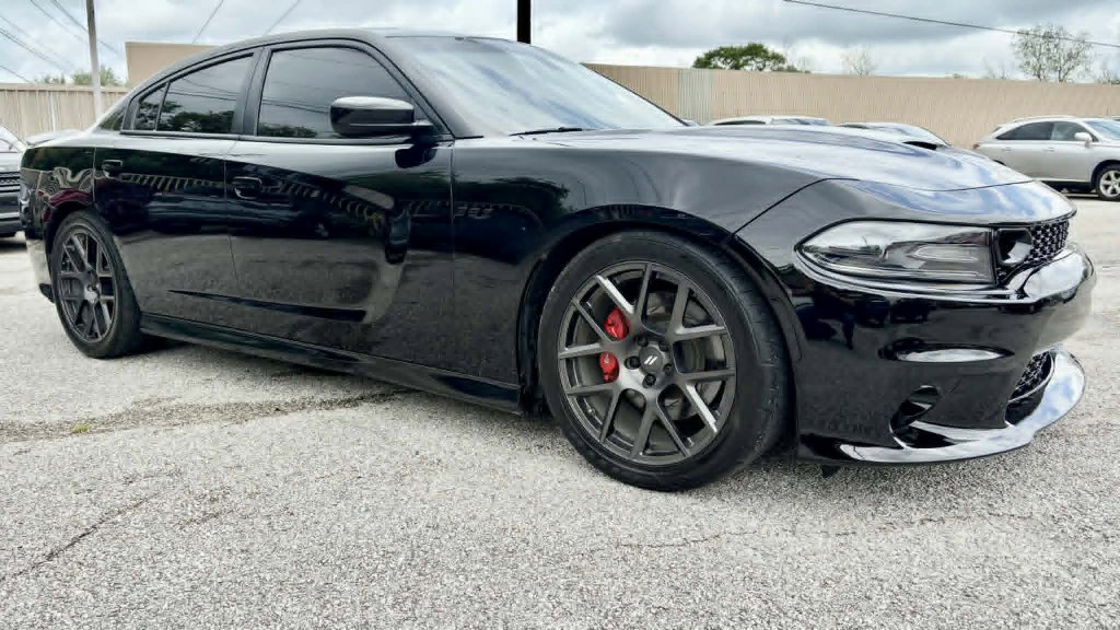 Used 2018 Dodge Charger R/T Scat Pack RWD image 3