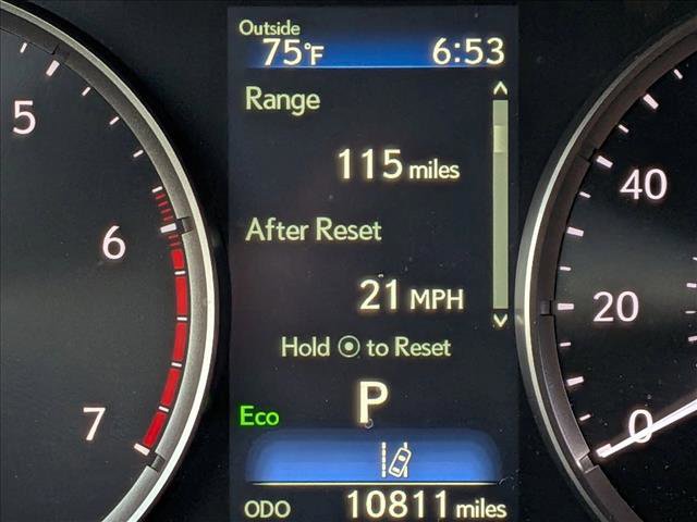 Used 2023 Lexus IS 300 w/ Comfort Package RWD image 9