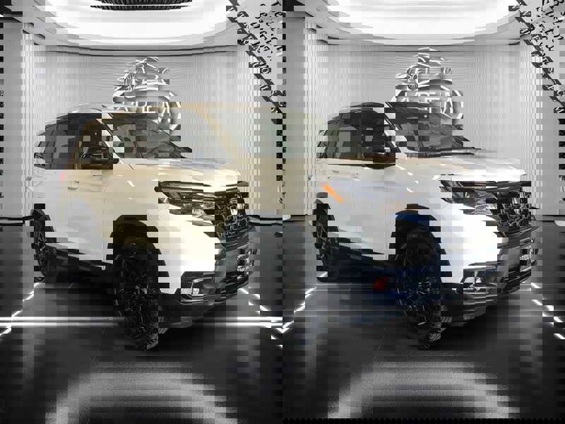 Used 2021 Honda Passport Sport image 3