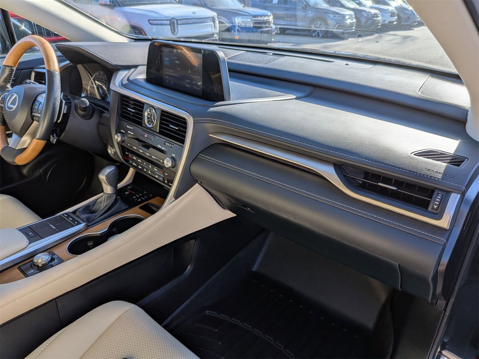 Used 2022 Lexus RX 350 FWD w/ Premium Package image 40