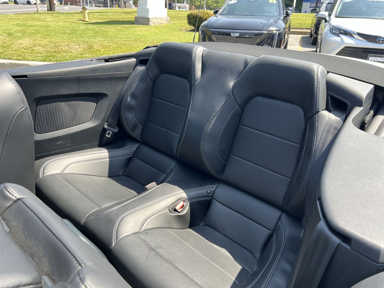 Used 2022 Ford Mustang Premium w/ Equipment Group 201A RWD image 24