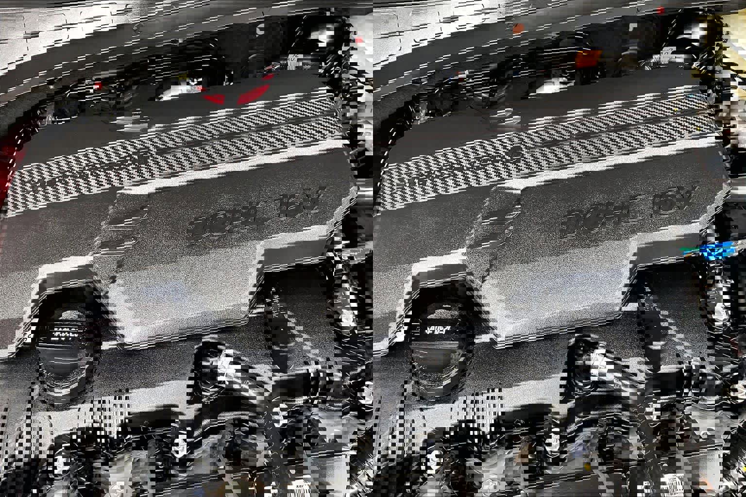 Certified 2025 Hyundai Elantra Sport image 33