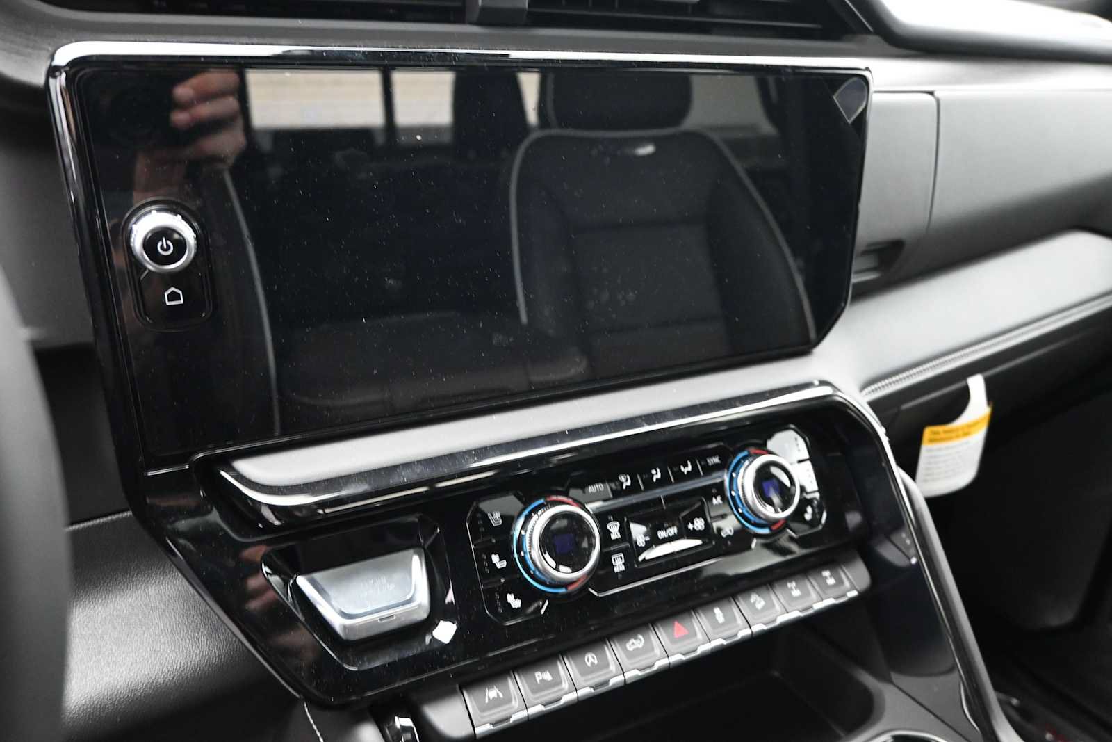 New 2026 GMC Sierra 1500 AT4X AWD/4WD image 15