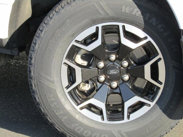 Certified 2022 Ford F150 Lightning Pro image 6