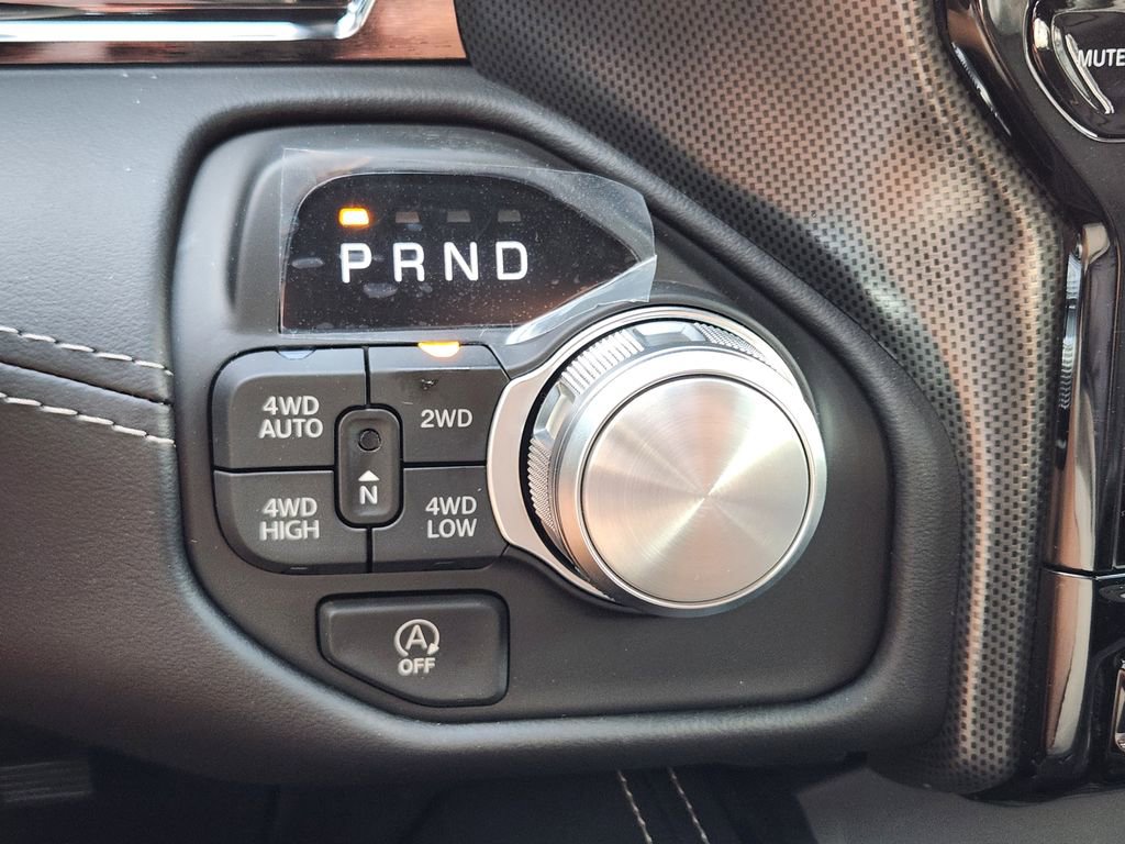 New 2026 RAM 1500 Limited image 16