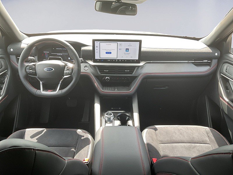 Used 2025 Ford Explorer ST AWD/4WD image 9