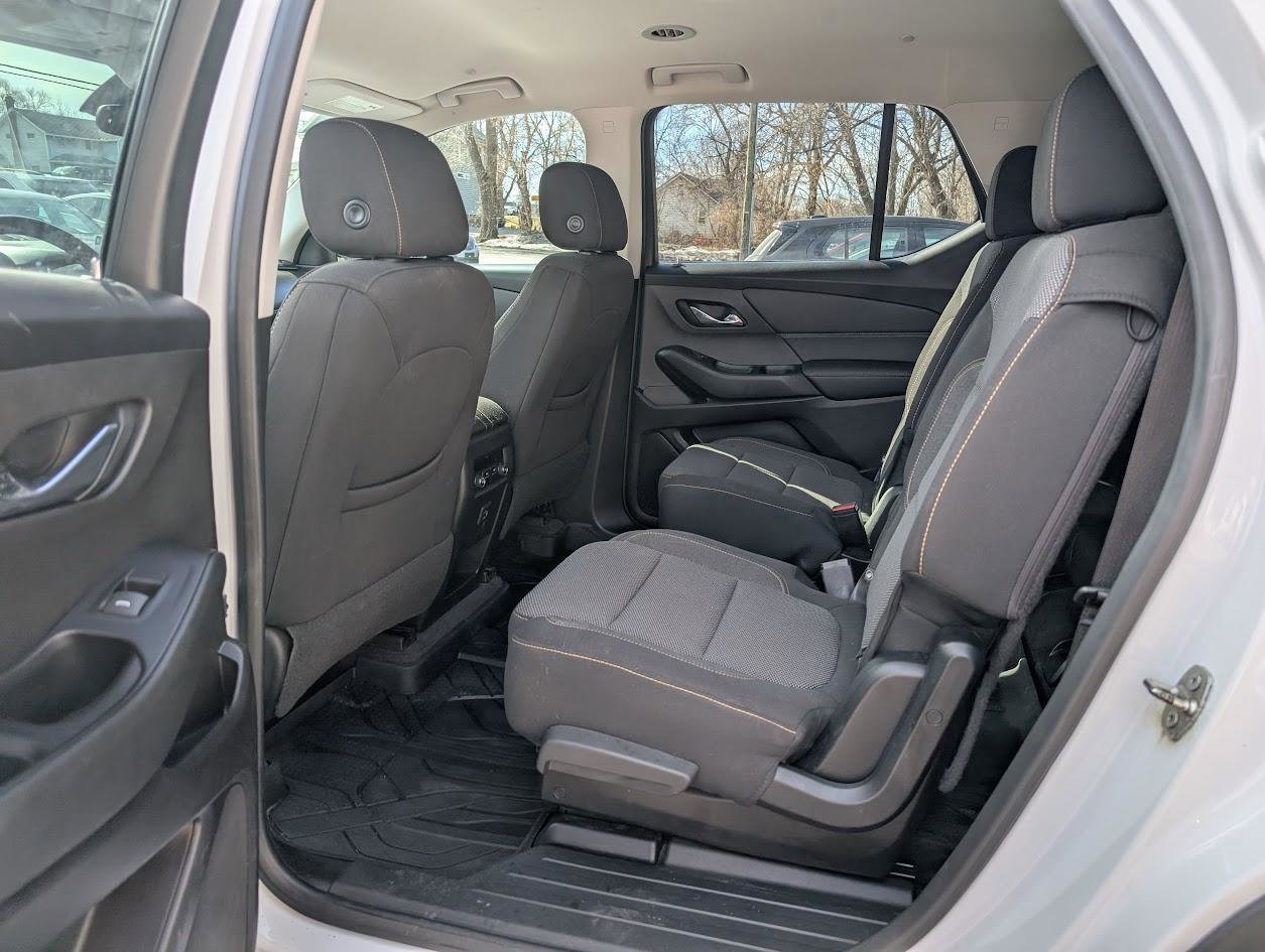 Used 2019 Chevrolet Traverse LT w/ LPO, Floor Liner Package image 7