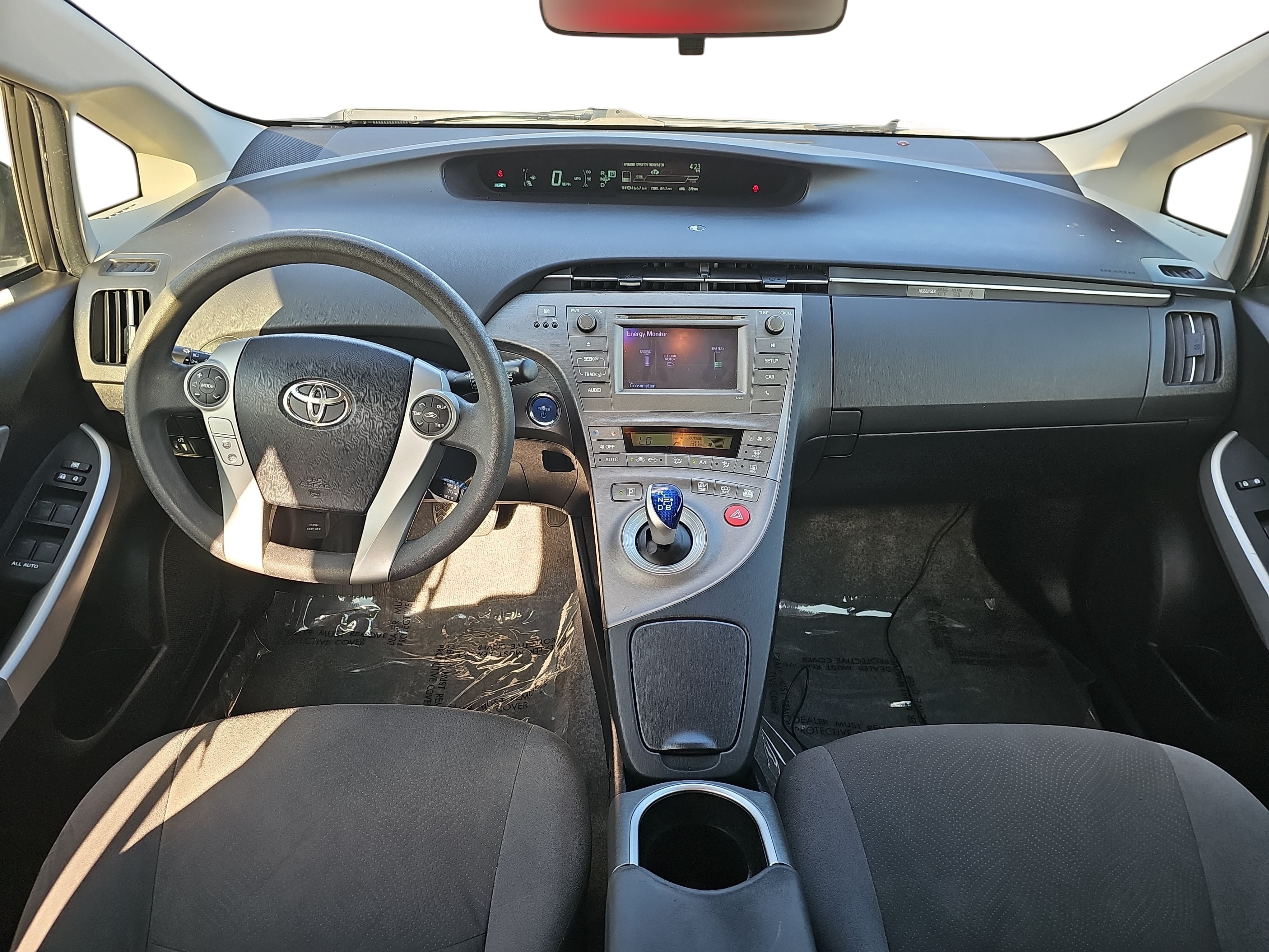 Used 2015 Toyota Prius Two FWD image 9
