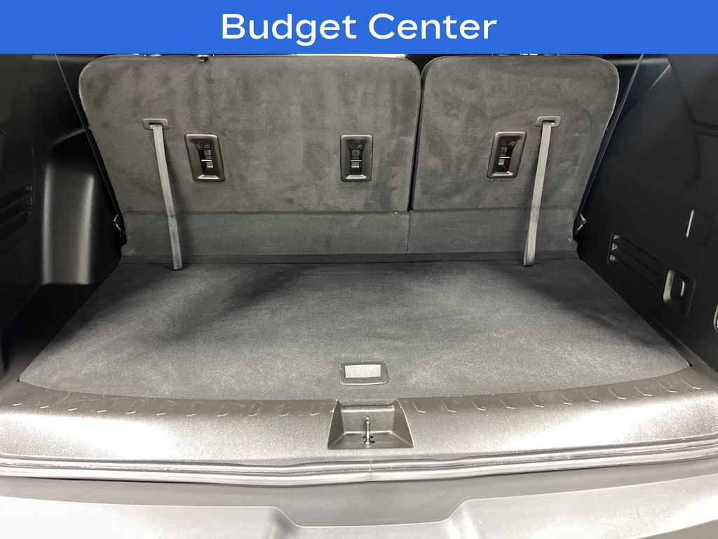 Used 2023 Chevrolet Traverse LT AWD/4WD image 18