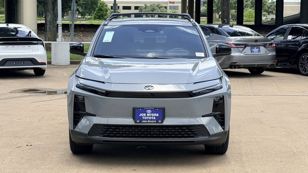 New 2026 Toyota C-HR AWD/4WD image 3