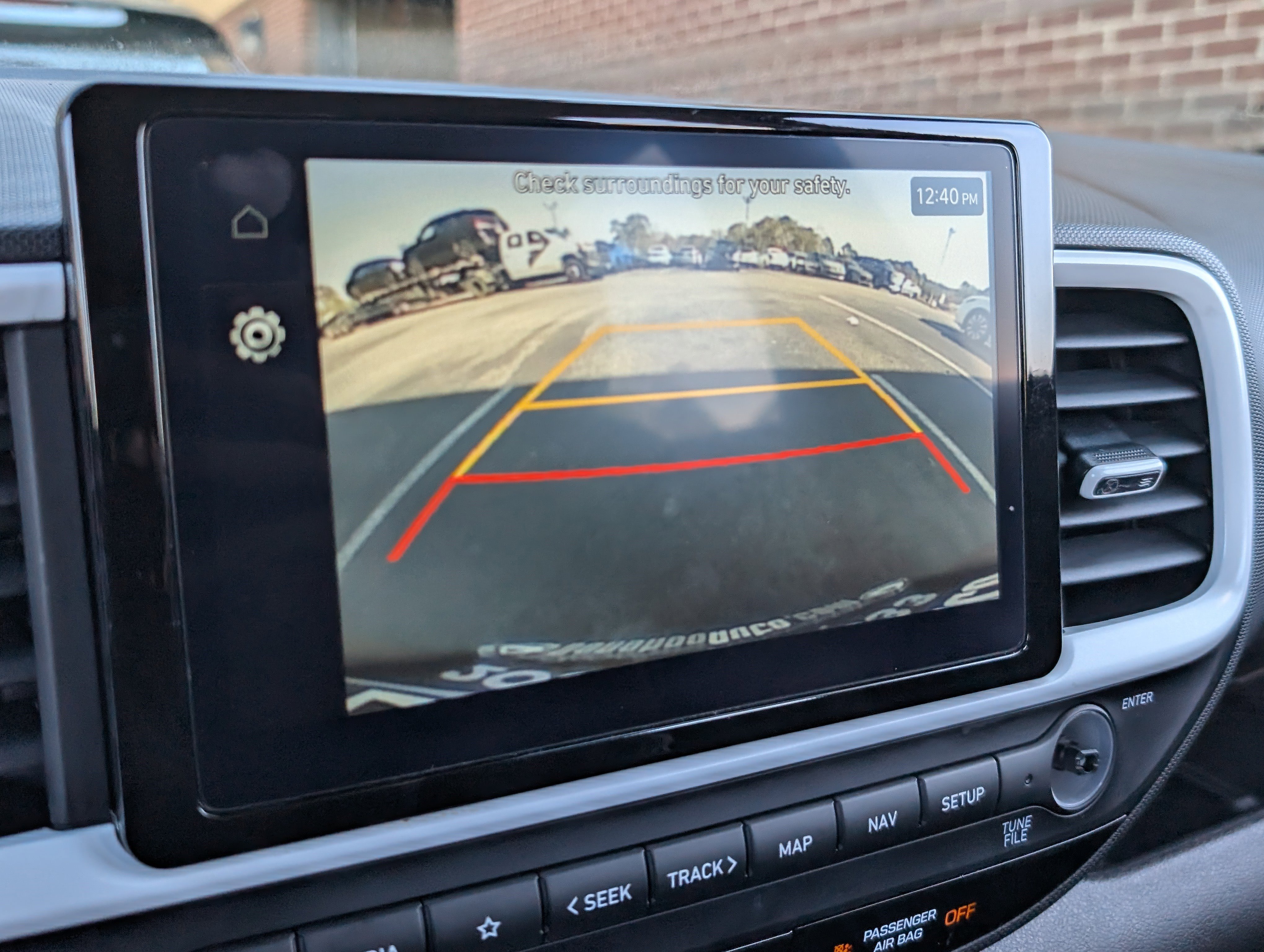 Used 2024 Hyundai Venue Limited image 26