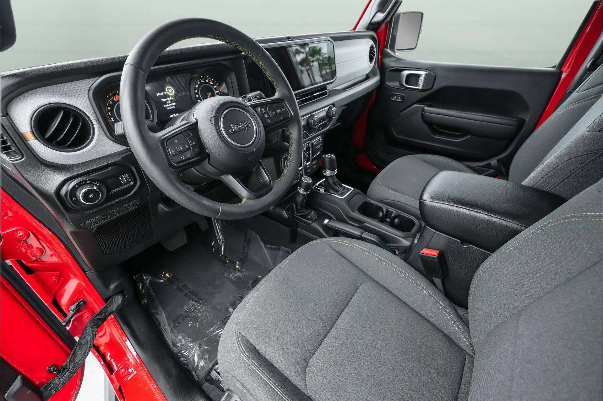 Used 2024 Jeep Wrangler Willys image 38