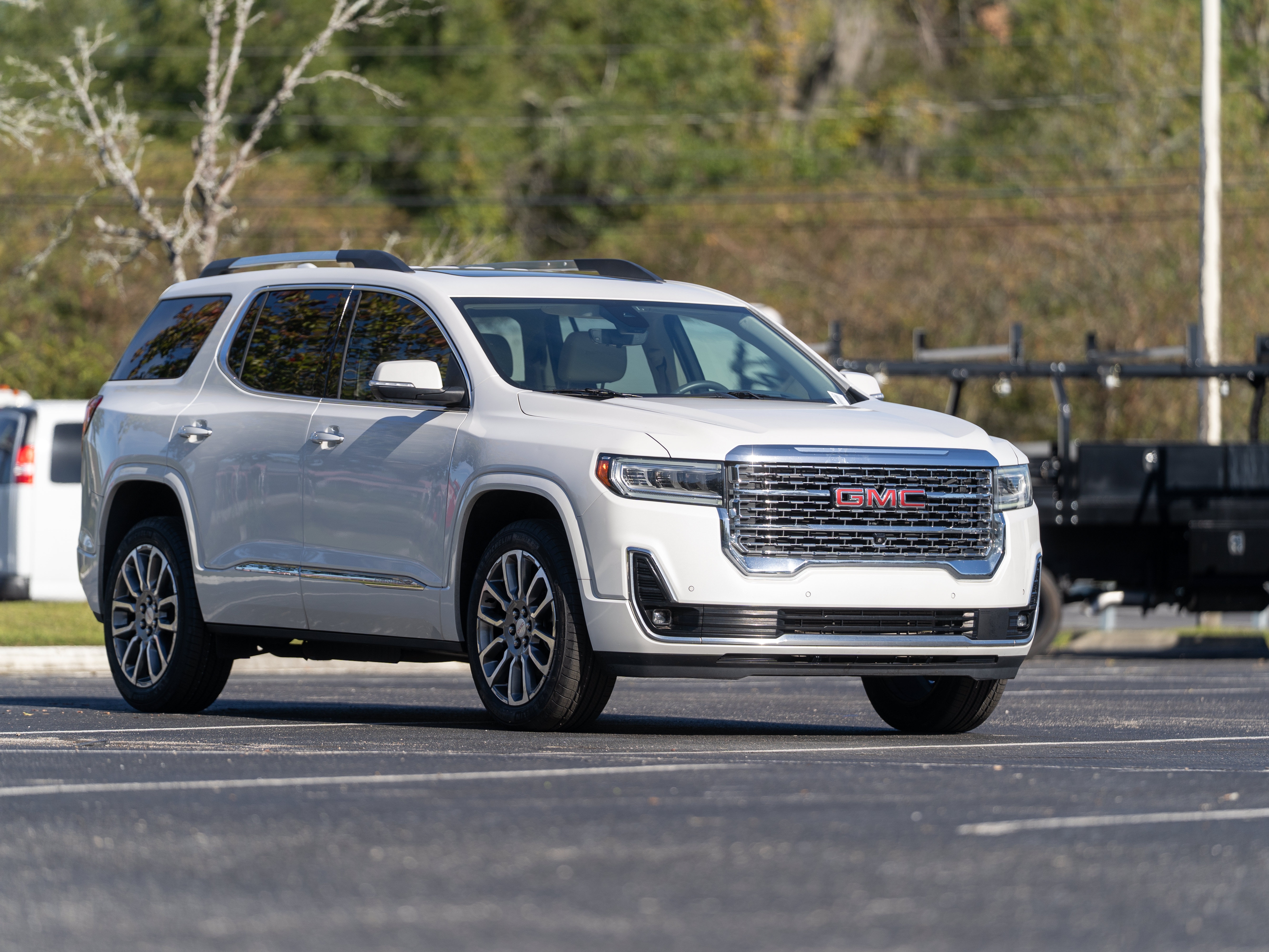 Used 2023 GMC Acadia Denali w/ Denali Ultimate Package FWD image 44