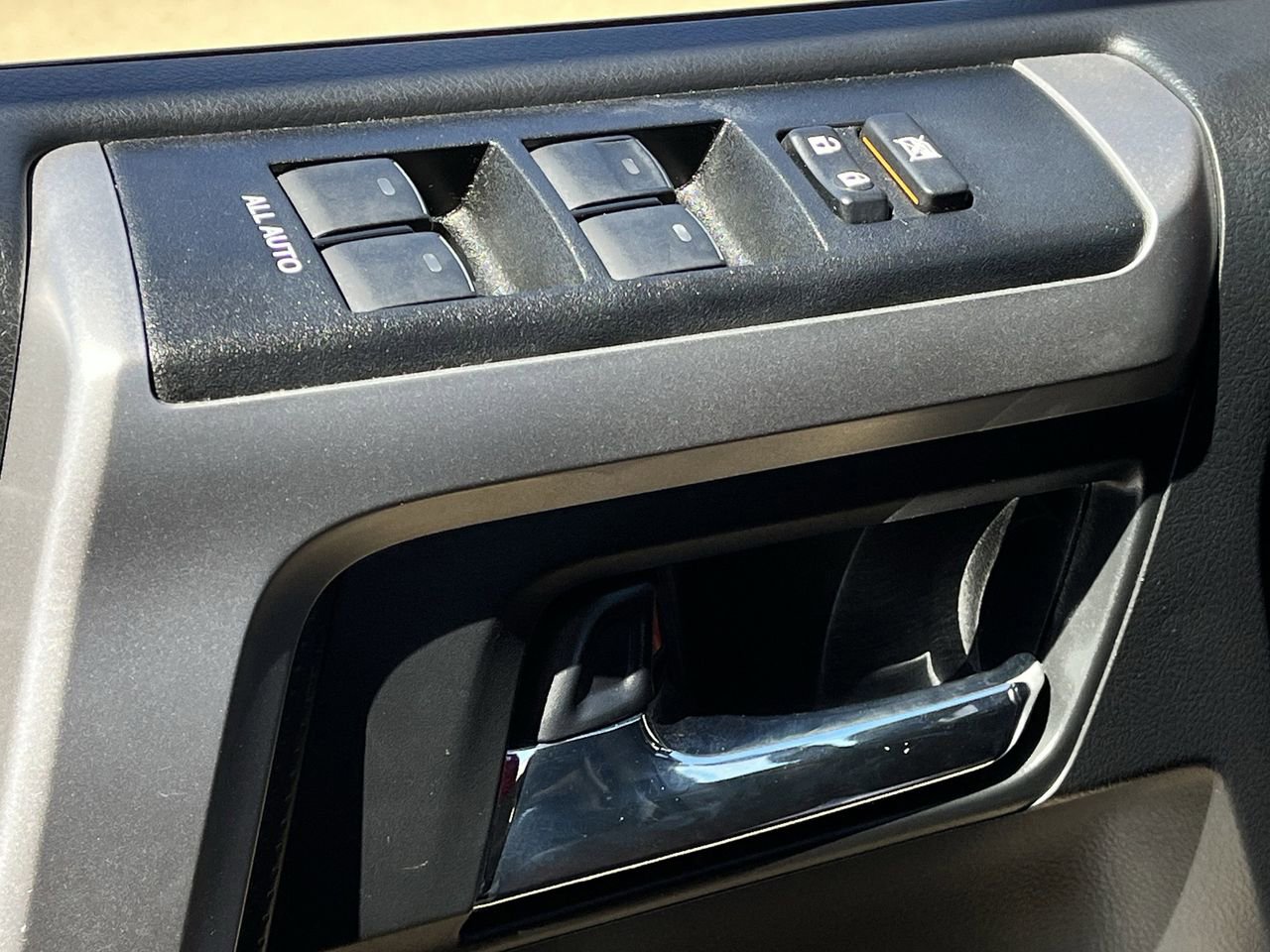 Used 2020 Toyota 4Runner Limited image 21