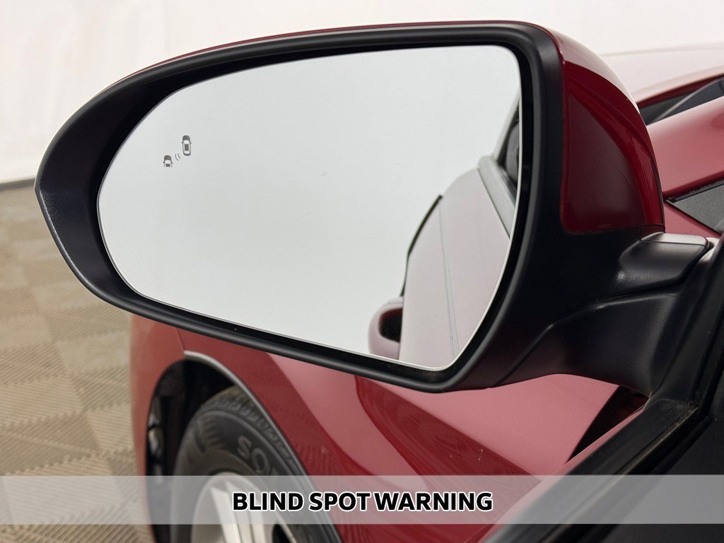 Used 2020 Hyundai Elantra SEL image 3