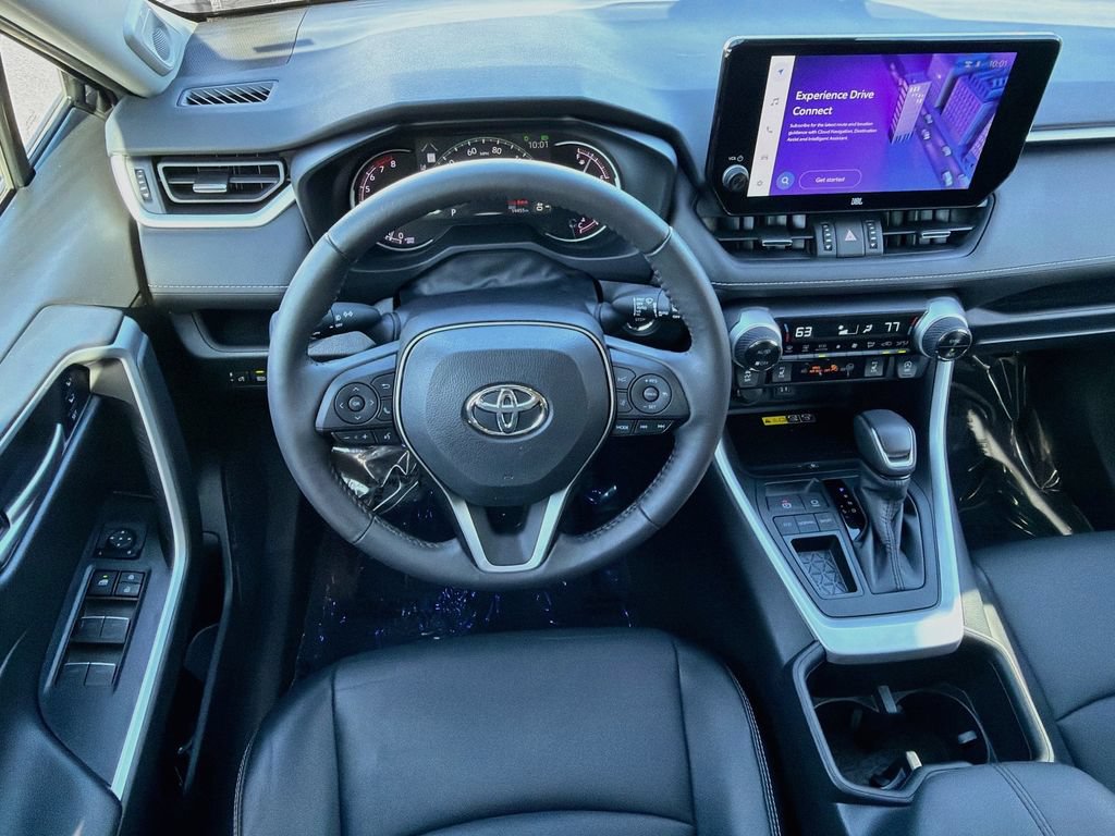 Used 2023 Toyota RAV4 XLE Premium FWD image 17