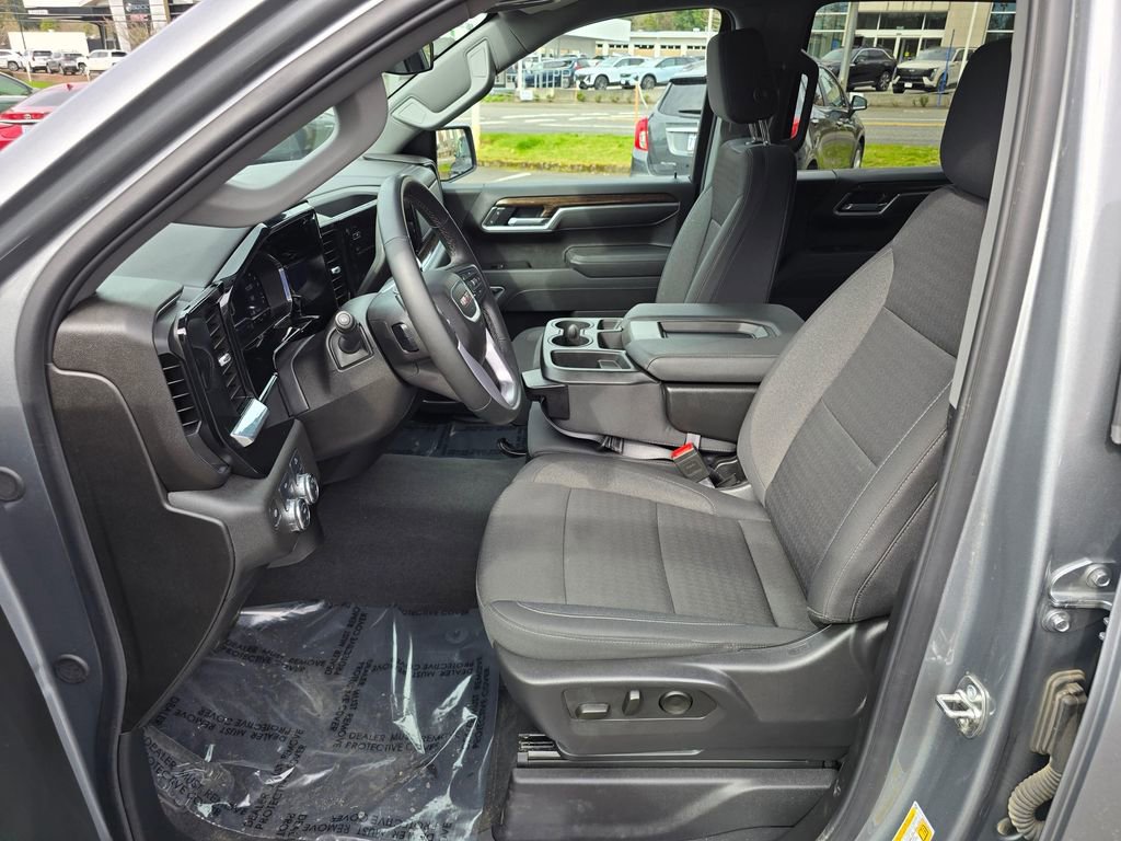 Used 2025 GMC Sierra 1500 SLE AWD/4WD image 21